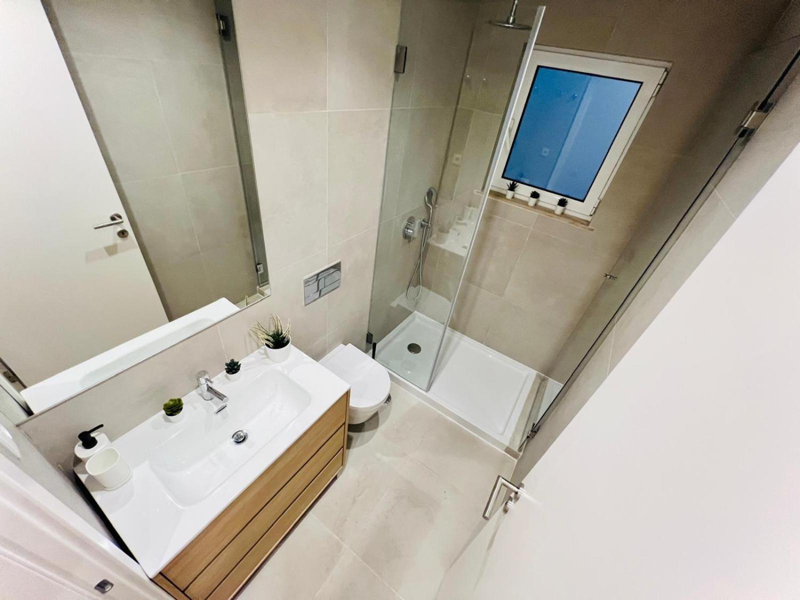 Luxury Rooms, Location For Tourists Vandrerhjem Lisboa